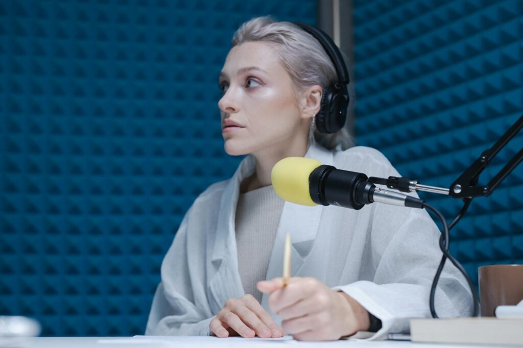 Miért lettek az élő podcast-felvételek a legizgalmasabb közösségi élmények?