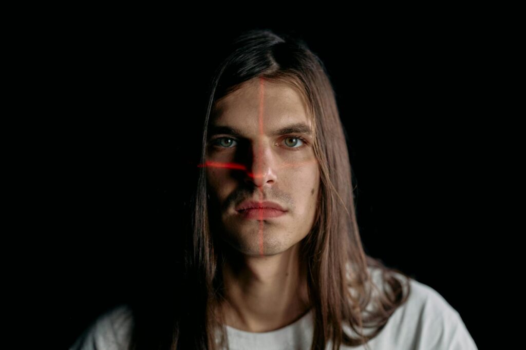 Így szúrhatjuk ki a mesterséges intelligenciával készült csalóka fotókat