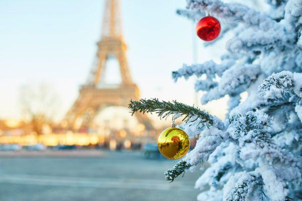 Ünnepi fények és forralt bor: egy felejthetetlen advent Párizsban